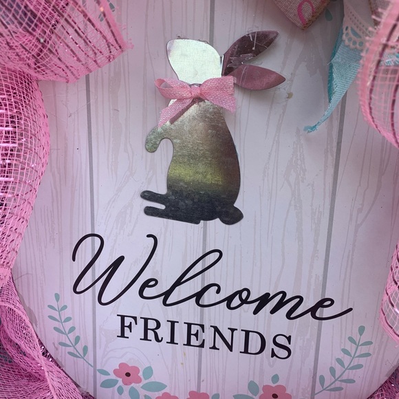 Welcome friends egg shaped Easter wreath - Picture 5 of 6